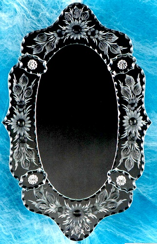 Click here to see inverted image. Realistic mirror appearance.